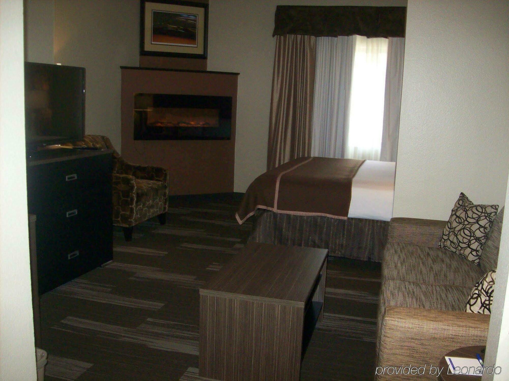 Hotel Express & St. Paul - By Ihg Woodbury